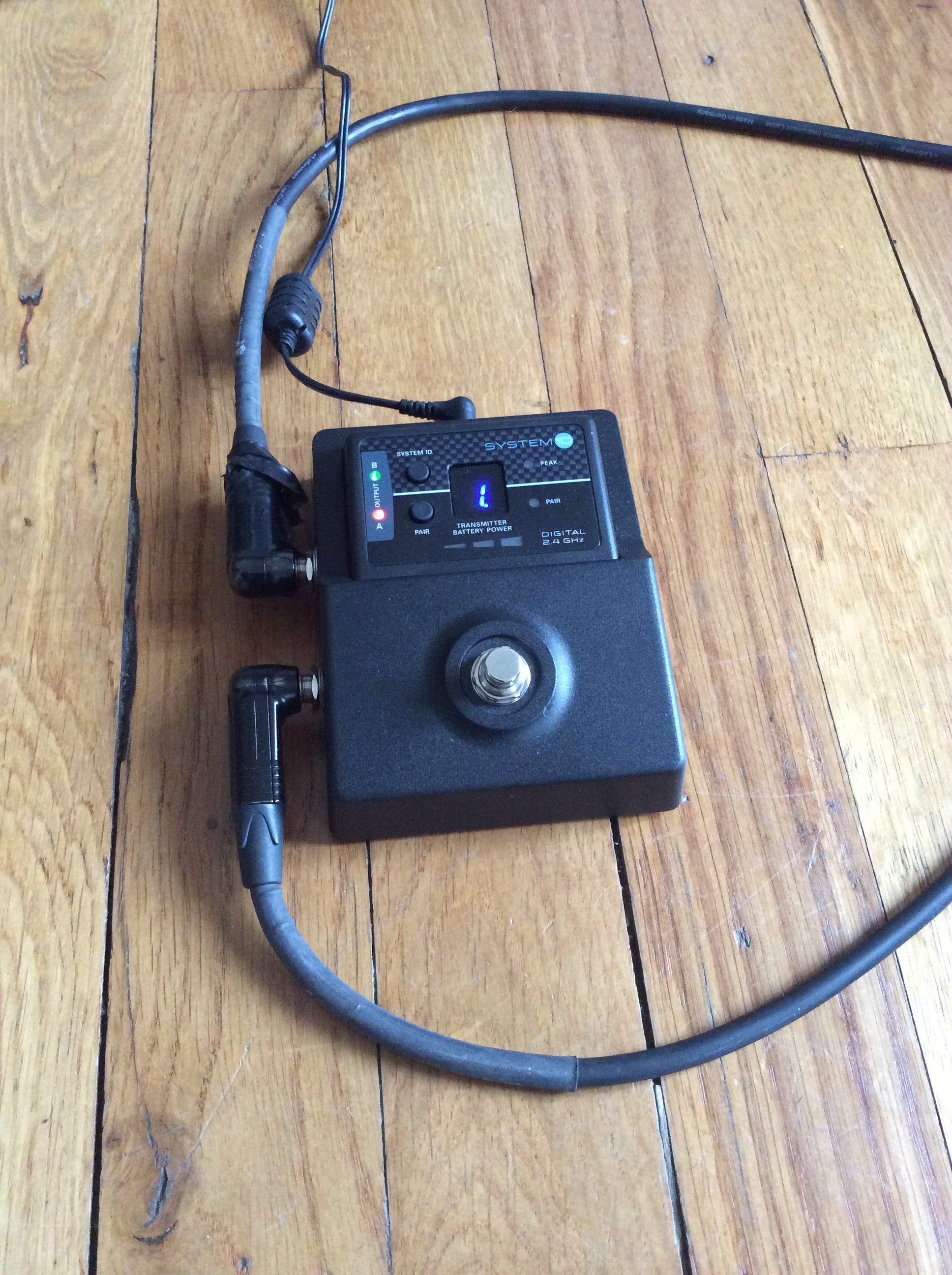 Audio-Technica System&nbsp;10 Stompbox