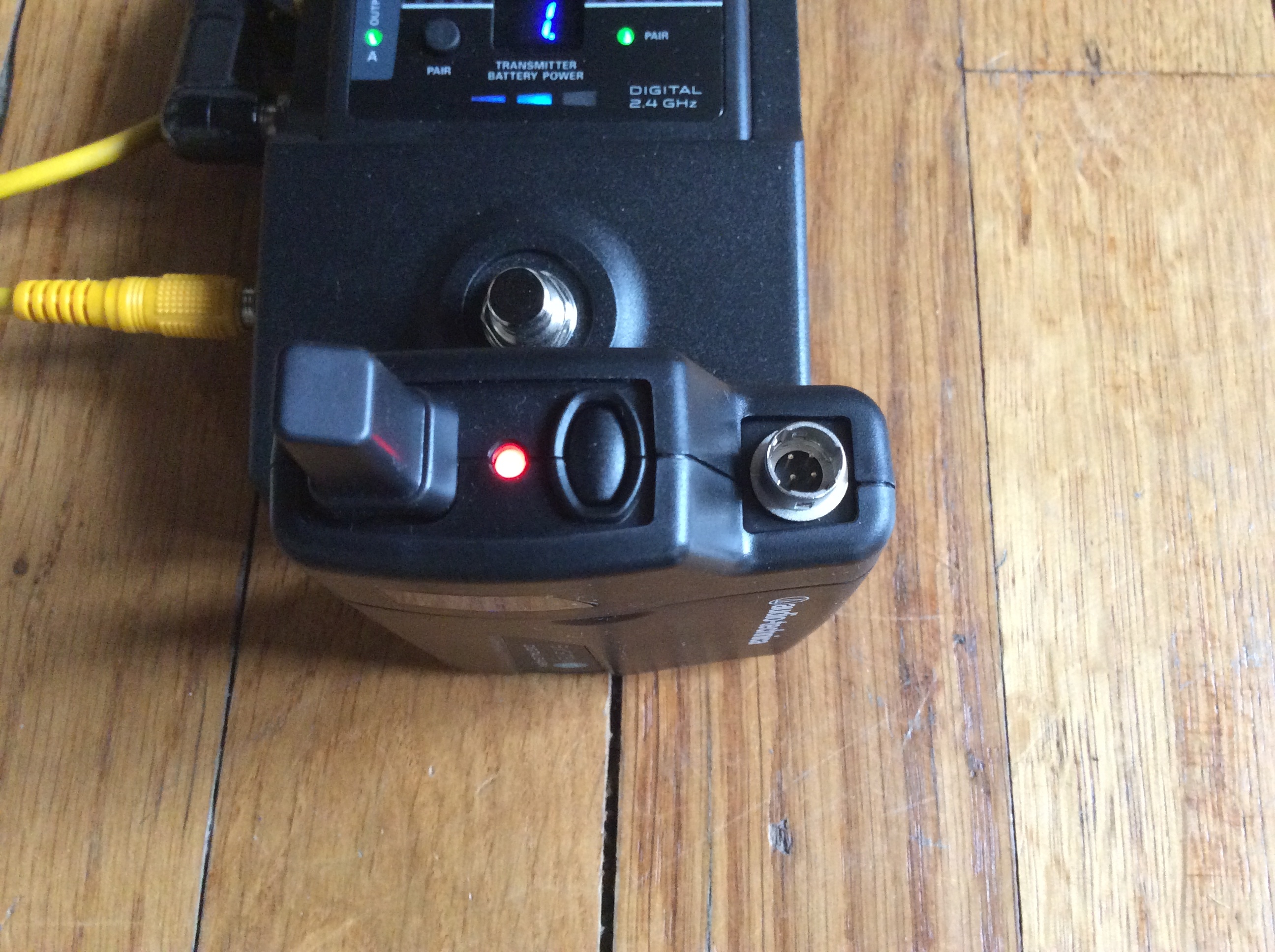 Audio-Technica System&nbsp;10 Stompbox