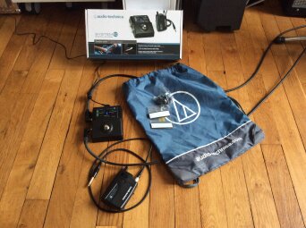 Audio-Technica System 10 Stompbox Audio-Technica System 10 Stompbox
