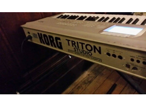 Korg Triton Studio Pro 76 (97022)