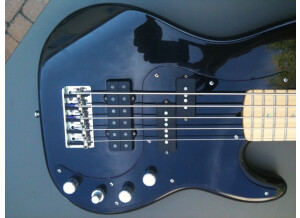 Fender American Deluxe Series - Precision Bass V Ash Mn ACB