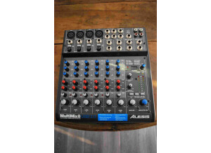 Alesis MultiMix 8 USB 2.0 (44325)