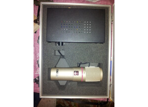 AKG SolidTube (21192)