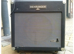 Behringer Vintager AC112