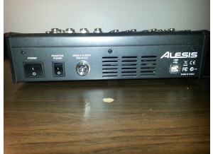 Alesis MultiMix 8 USB FX (53619)