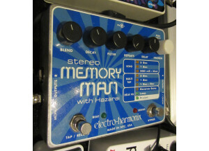 Electro-Harmonix Stereo Memory Man with Hazarai (45880)