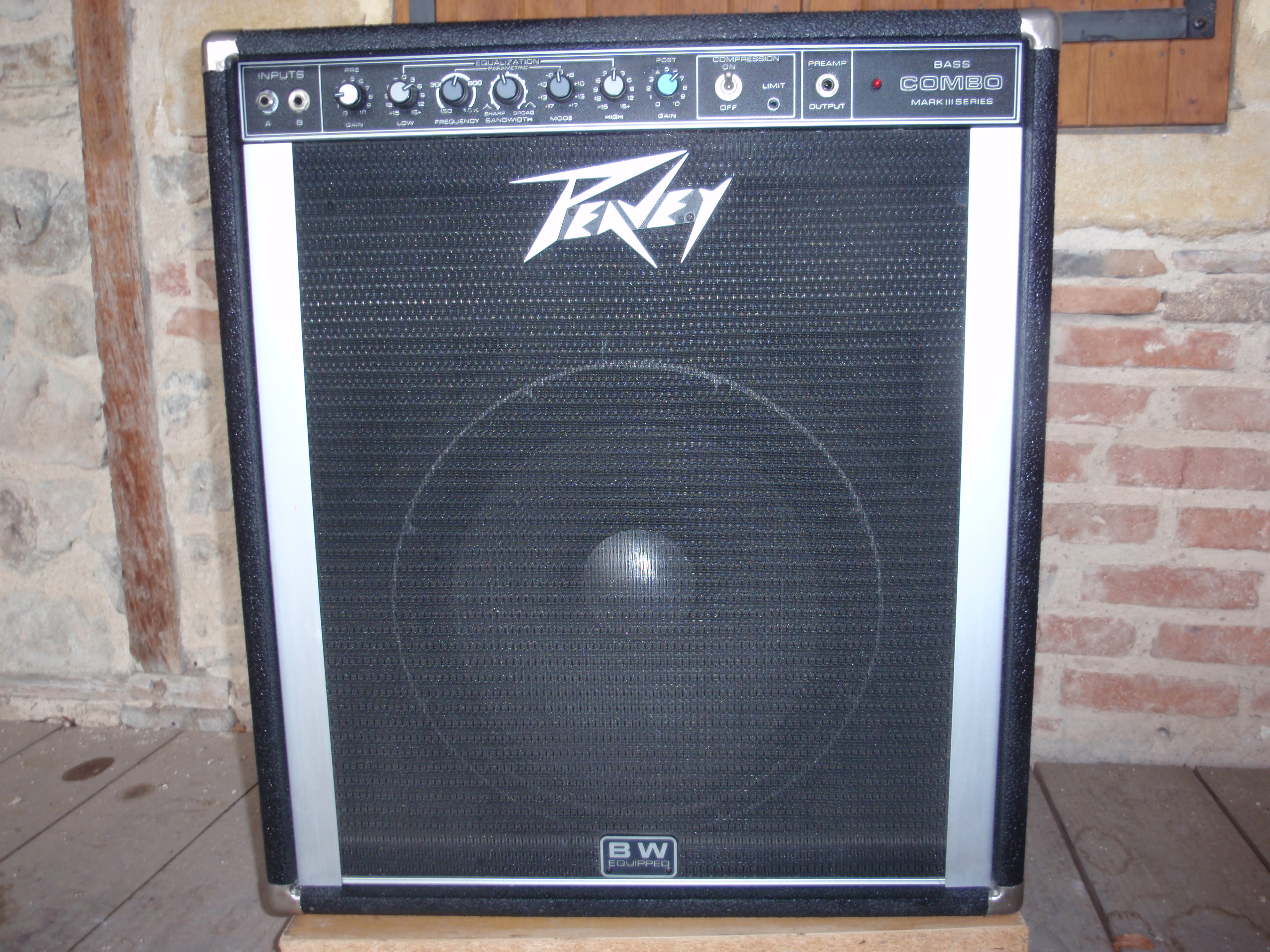 peavey 260c bass combo amp