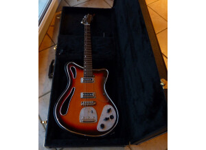 Eastwood Guitars Saturn 63 - Sunburst