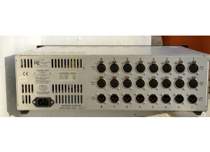 Universal Audio 8110 préampli pro 8 cannaux