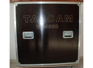 Tascam DM-4800 (44145)