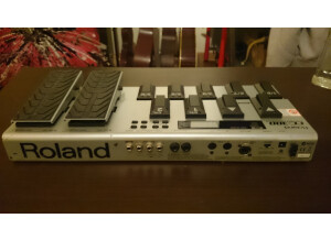 Roland FC-300 (8867)