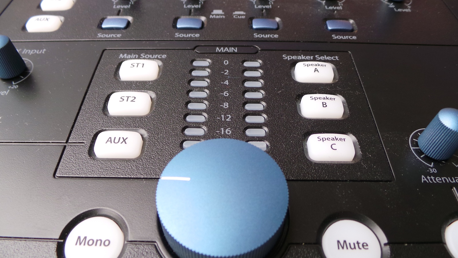 PreSonus Monitor Station v2