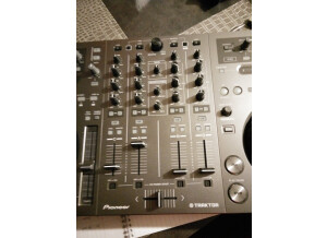 Pioneer DDJ-T1 (31398)