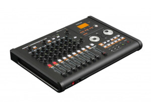Tascam tascam magnéto 8 pistes numerique dp-02 cf