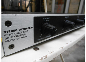 Behringer EX4000 (61714)