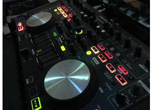 Denon DJ DN-MC6000MK2 (80157)