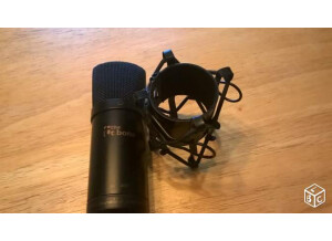 The T.bone SC400 (73201)