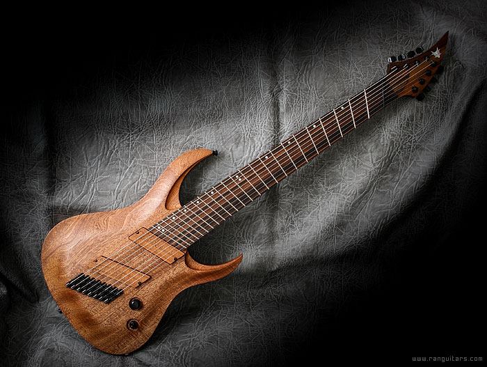 Ran Guitars Crusher (8 cordes) et Crusher FF8