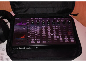 Dave Smith Instruments Evolver (7515)