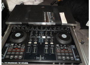 Native Instruments Traktor Kontrol S4 (36674)