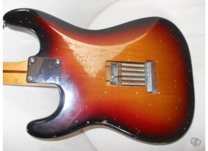 Fender 60th Anniversary 1954 Heavy Relic Stratocaster - 2-Color Sunburst