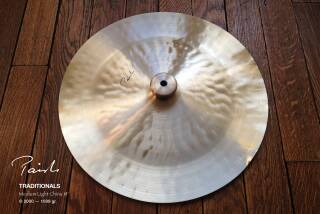Paiste Signature Traditionals Medium Light China 18''
