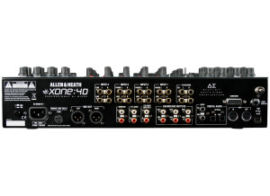 Allen & Heath Xone:4D Façade Arrière